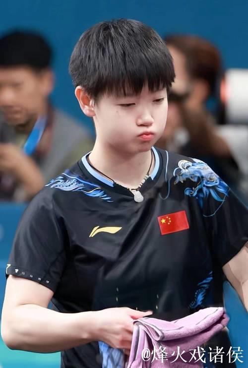 孙颖莎4-0完胜刘炜珊 晋级全运会乒乓球女单16强